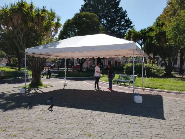 Carpa instalada para evento